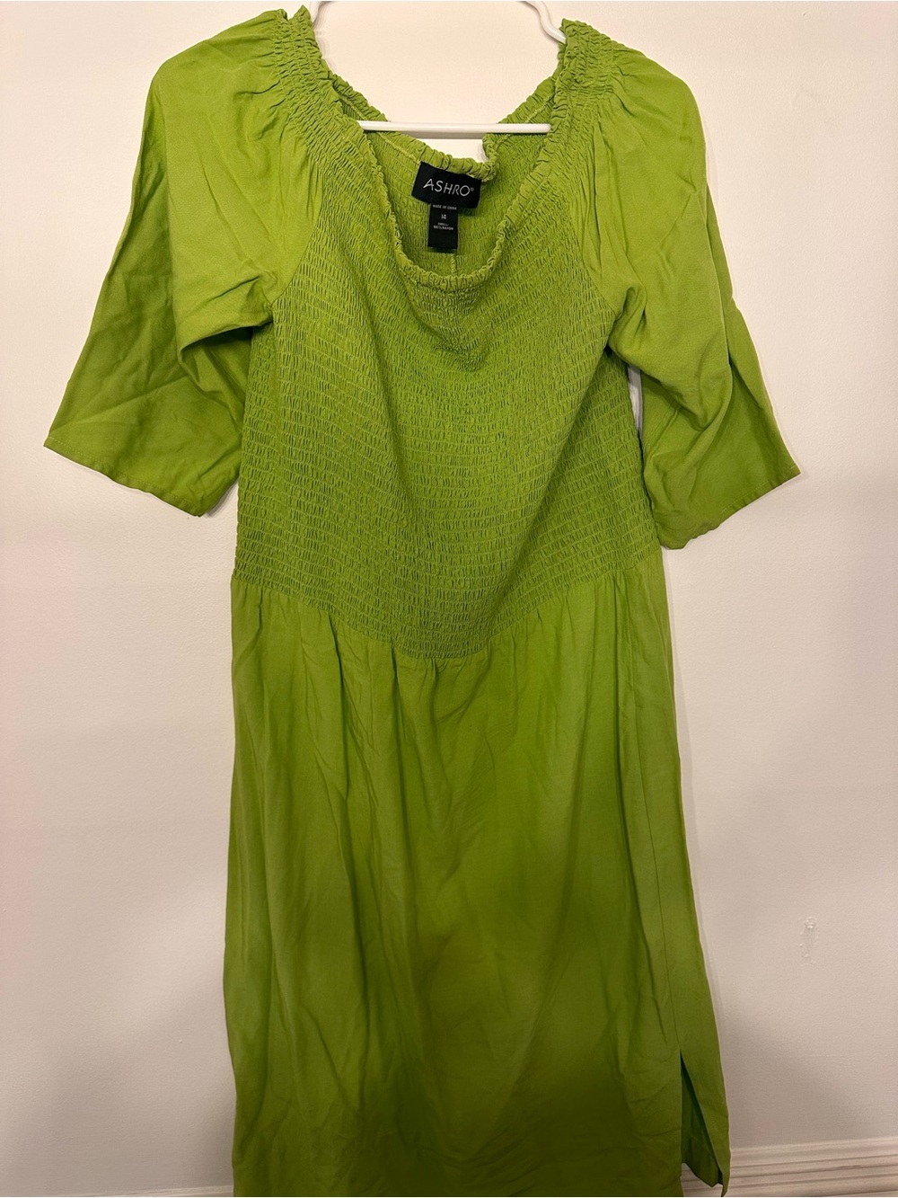 ASHRO Green Smocked Midi Dress Size 14 Rayon